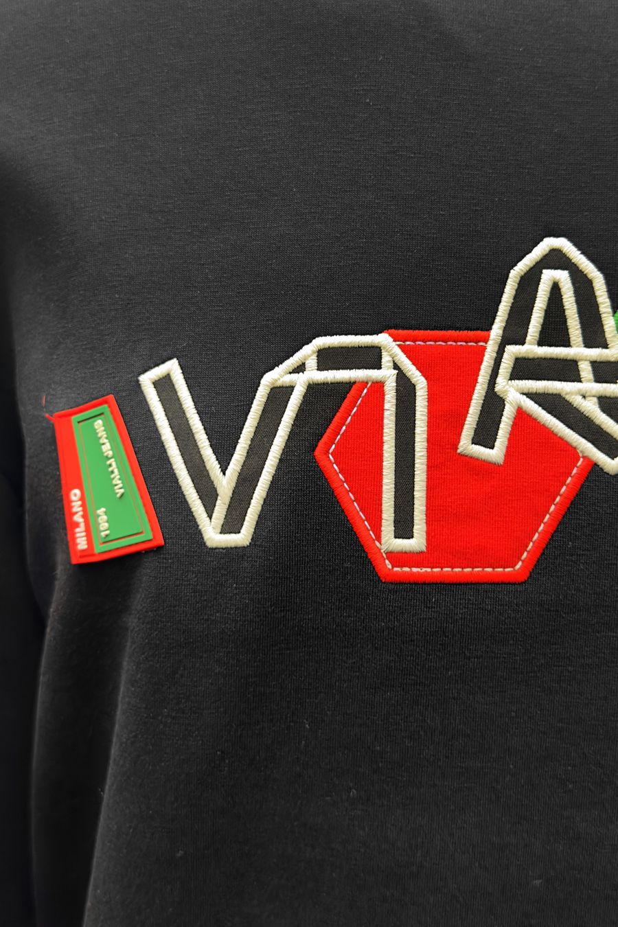 Kuwiti Sweatshirt*